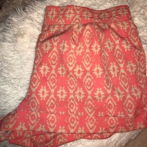 Fashion shorts size M